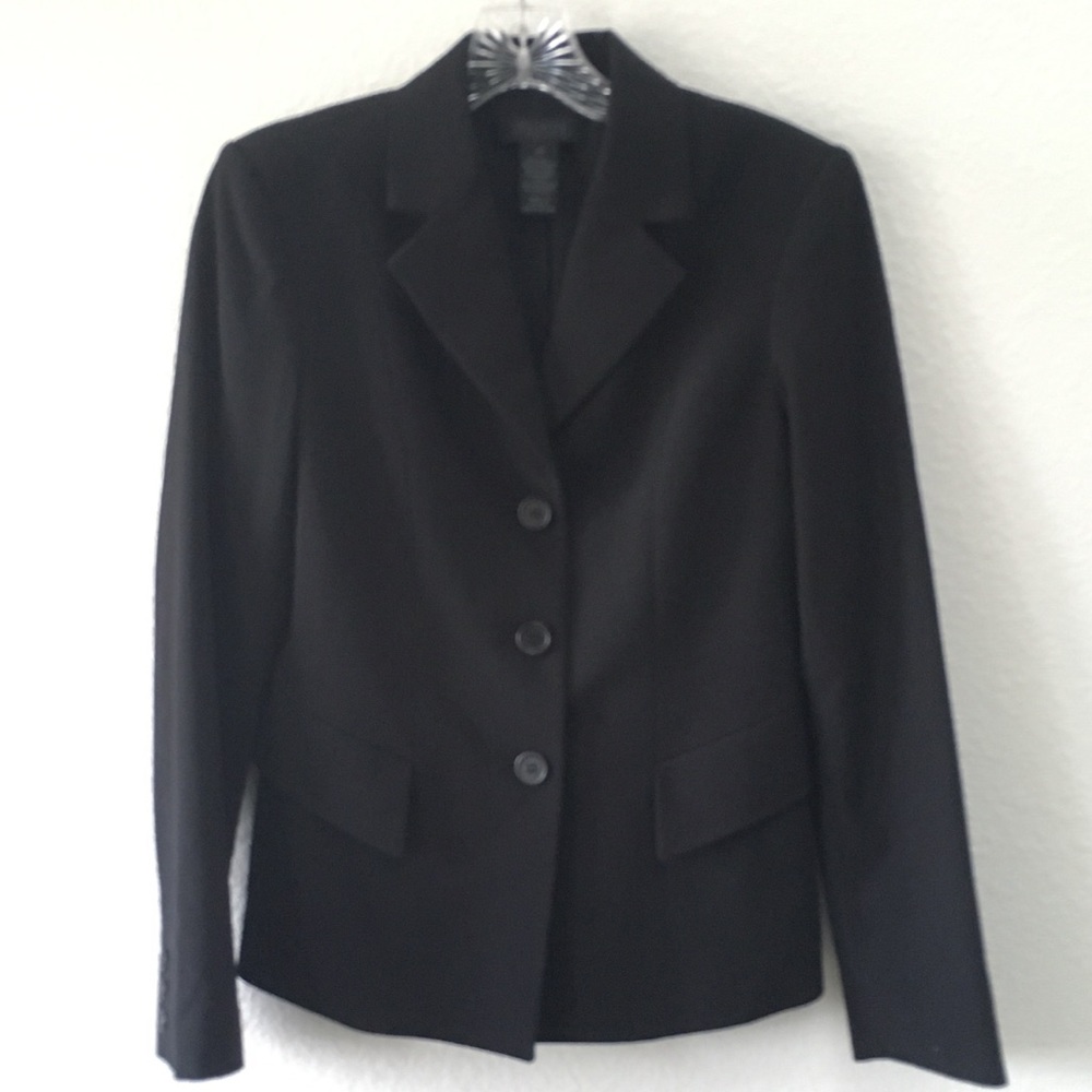 THE LIMITED Stretch Black 3 Button Blazer